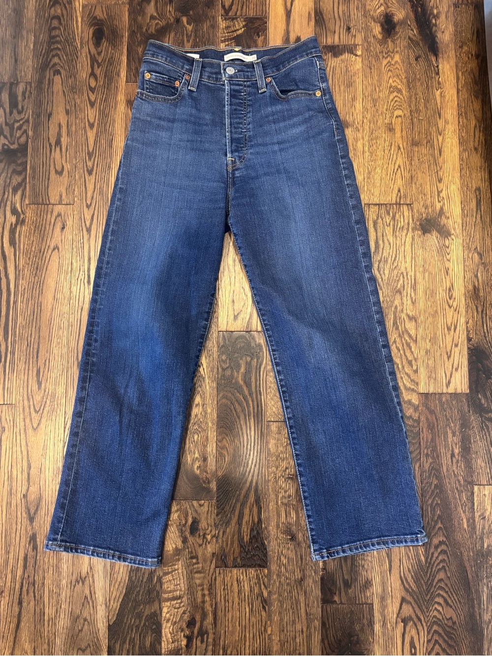 Levi’s Ribcage Straight Ankle Jeans